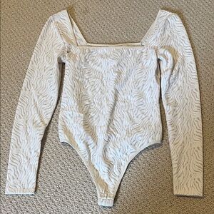 Babaton Squareneck Bodysuit Lace Longsleeve White Cream Small Aritzia